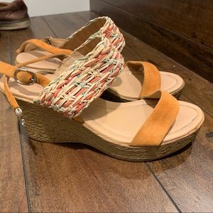 Wedge sandals